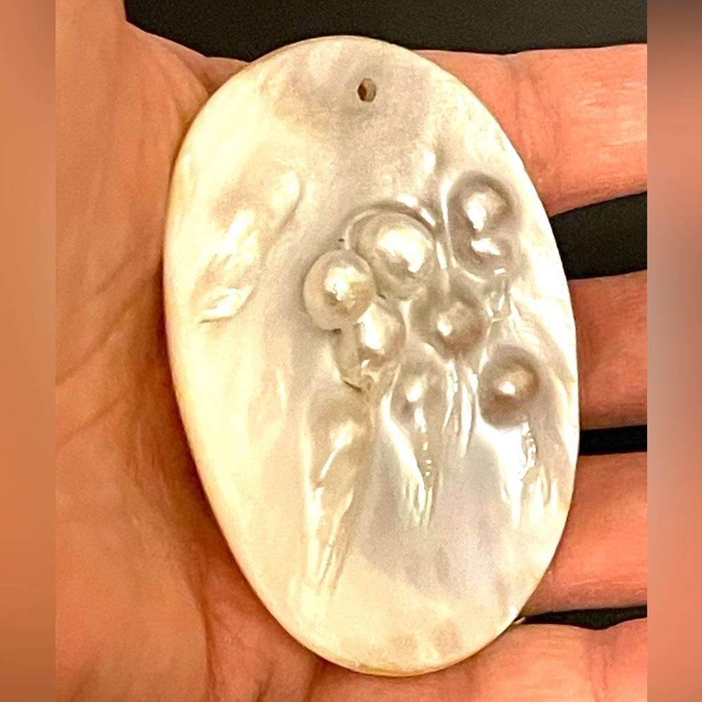 Large Stunning Blister Pearl Pendant